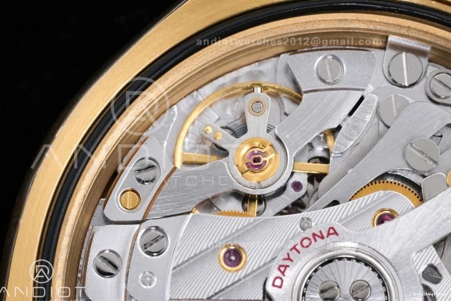 SmoothTexture V6 YG 2025 Dial Green Daytona 1:1 126508 Edition Best YG Bracelet QF QF4131 Weight) on (Gain 493 0523